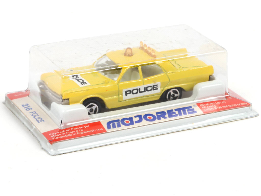Lot 4 - MAJORETTE (FRANCE) (1)