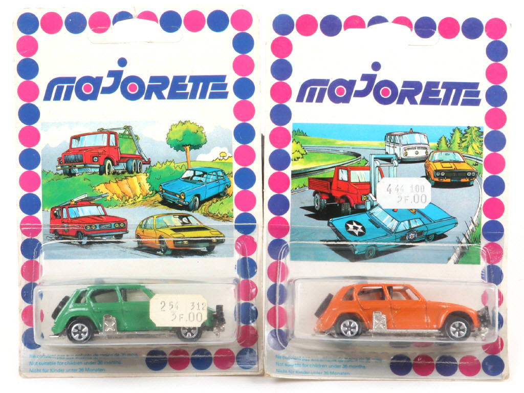 Lot 36 - MAJORETTE (FRANCE) (2)