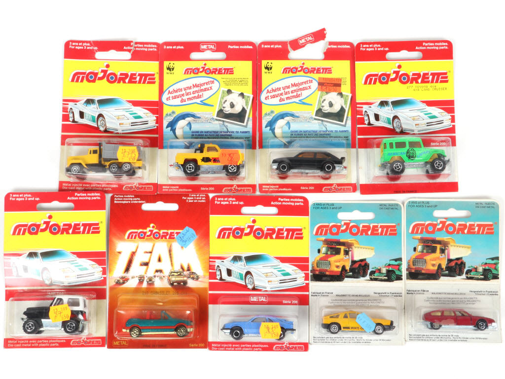 Lot 73 - MAJORETTE (FRANCE) (9)