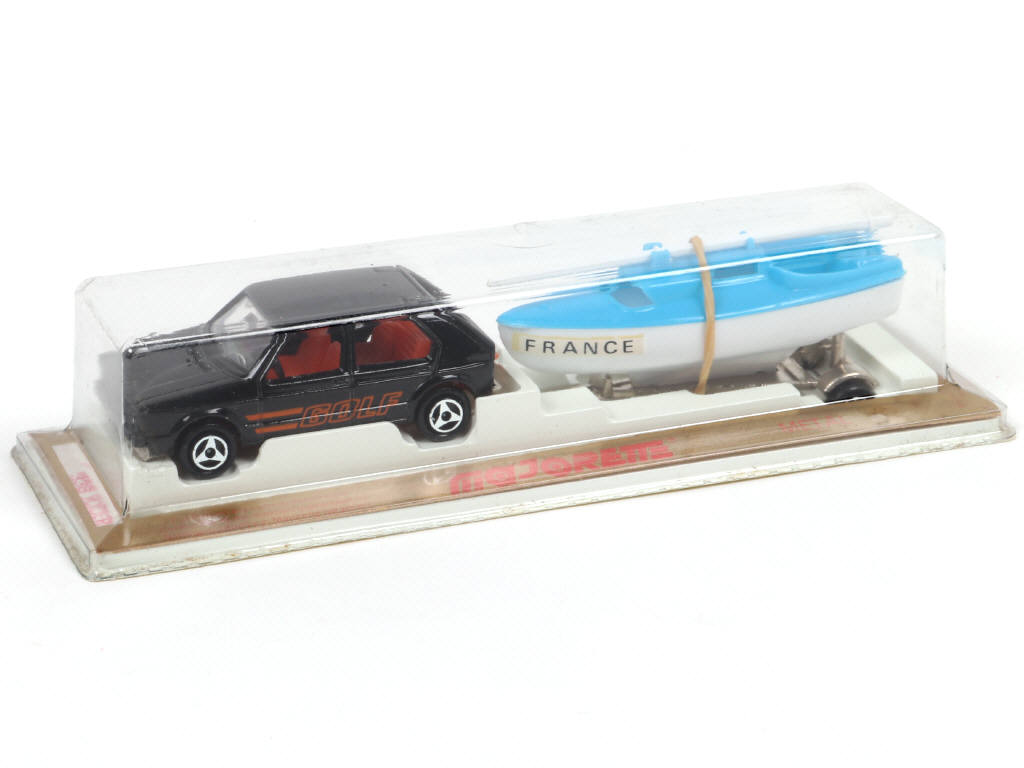 Lot 27 - MAJORETTE (FRANCE) (1)