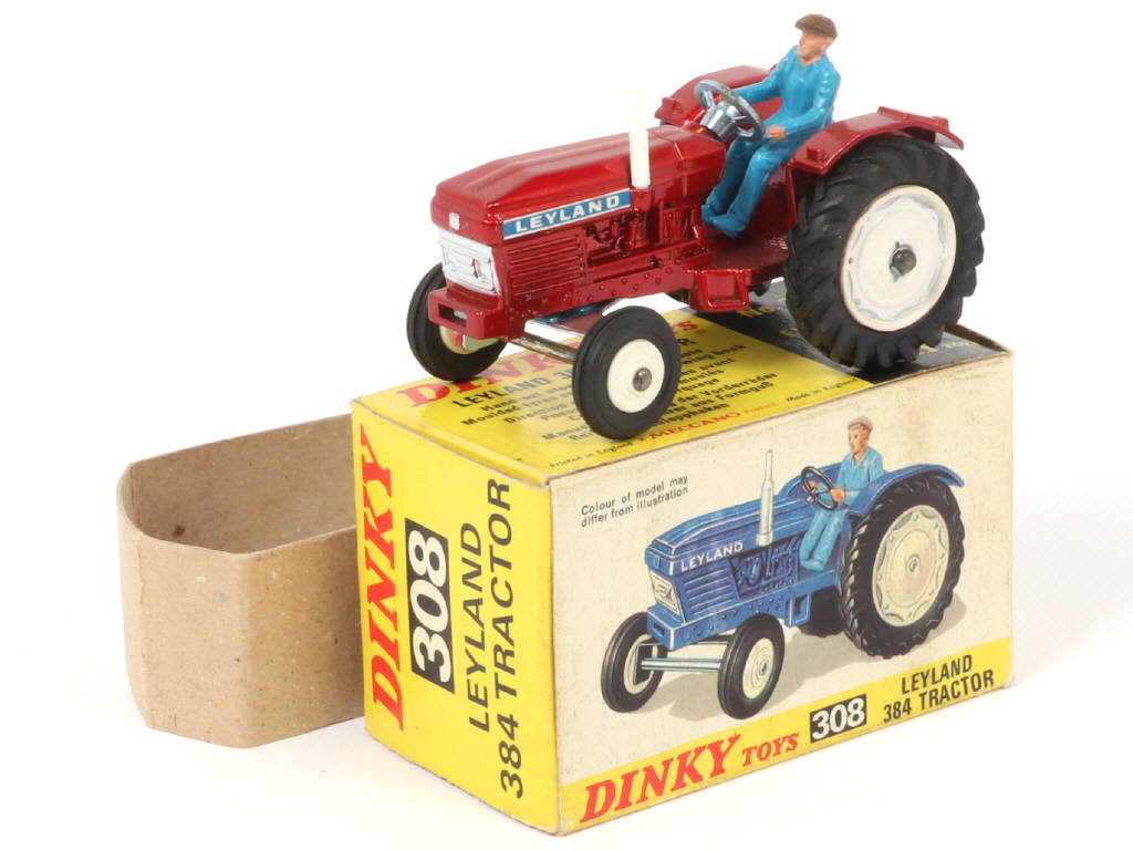 Lot 117 - DINKY TOYS (GB) (1)