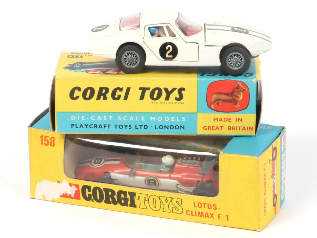 Lot 52 - CORGI TOYS (GB) (2)