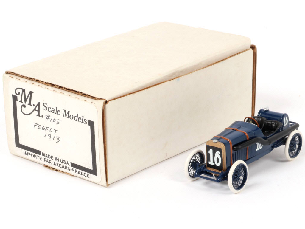 Lot 36 - M.A. SCALE MODELS (USA) (1)