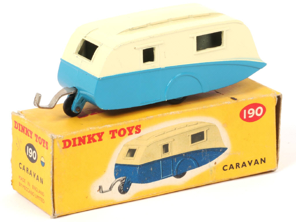 Lot 118 - DINKY TOYS (GB) (1)