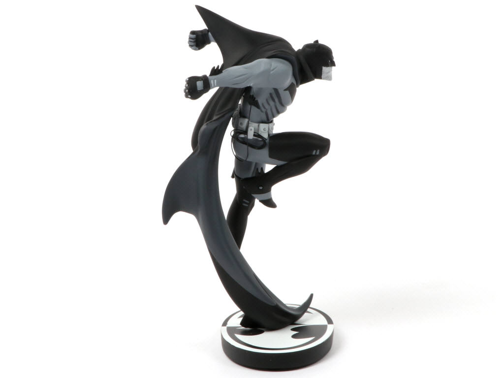 Lot 131 - DC COLLECTIBLES (CHINE) (1)