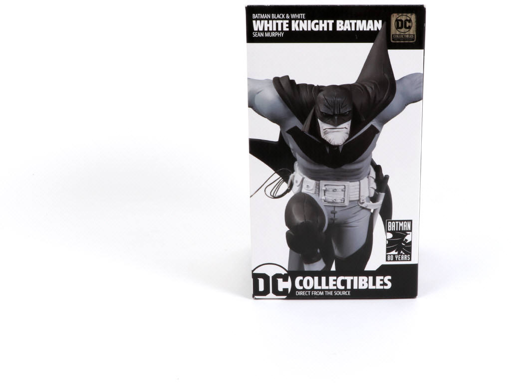 Lot 137 - DC COLLECTIBLES (CHINE) (1)