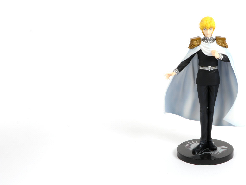 Lot 211 - DIAMOND SELECT TOYS (USA) (3)