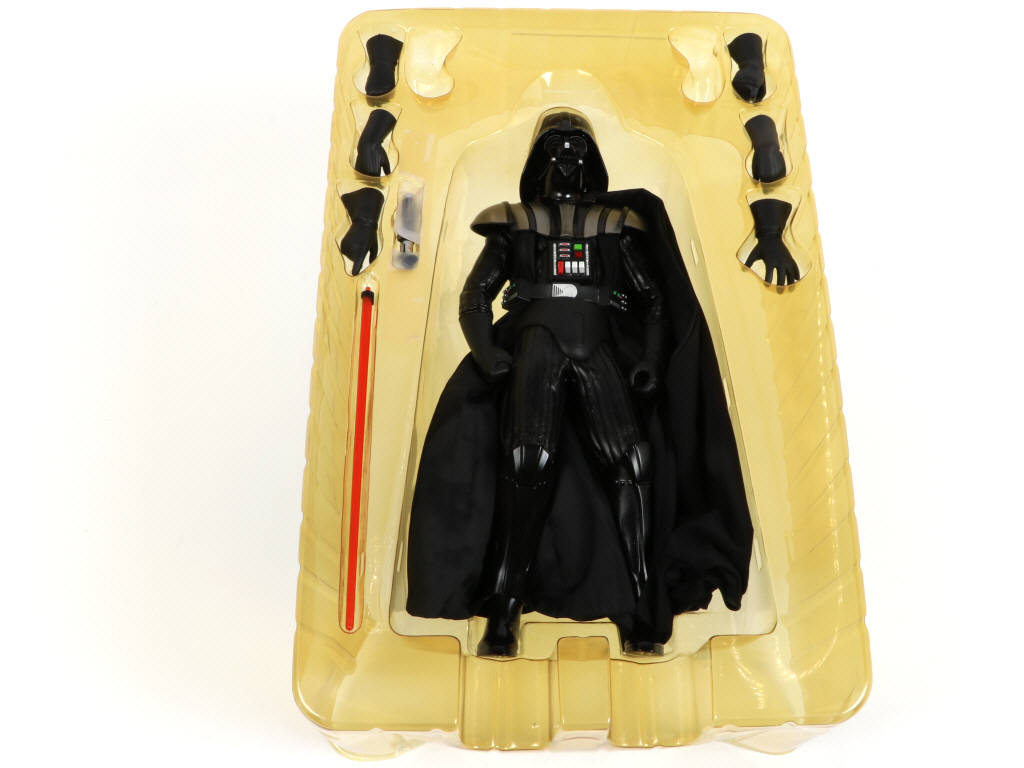 Lot 140 - MEDICOM TOY (CHINE) (1)