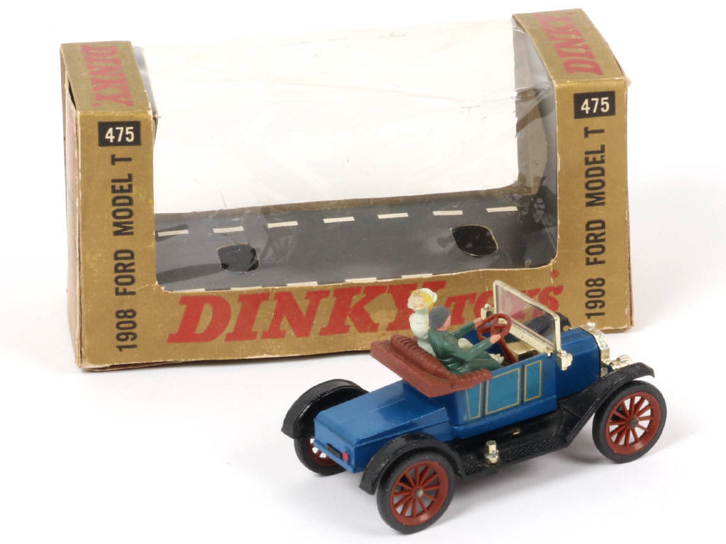 Lot 175 - DINKY TOYS (GB) (1)