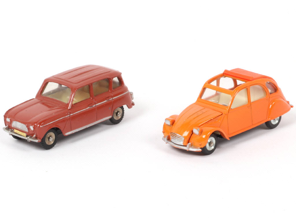 Lot 228 - DINKY TOYS (FRANCE) (2)
