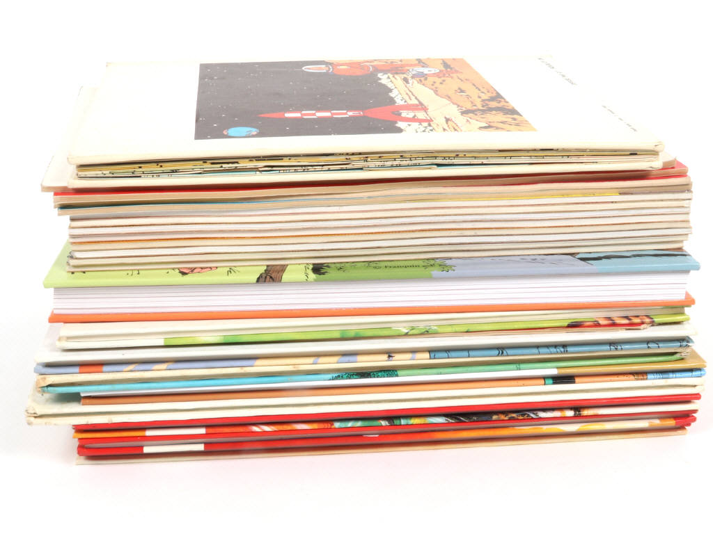 Lot 205 - DIVERS (23)