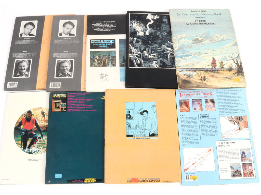 Lot 201 - DIVERS (13)