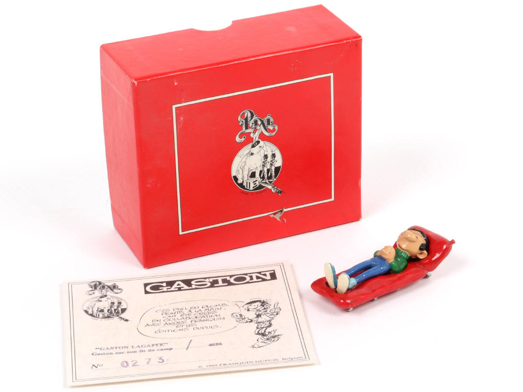 Lot 28 - PIXI (FRANCE) (1)