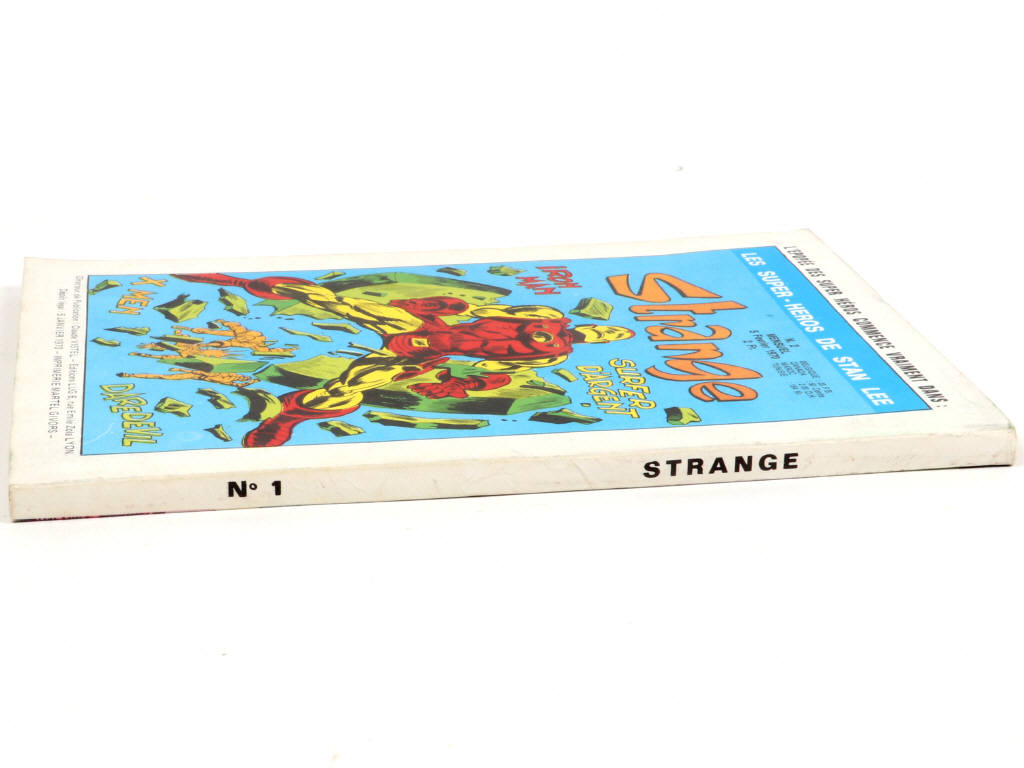 Lot 109 - EDITIONS LUG (FRANCE) (1)
