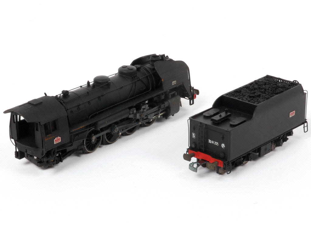 Lot 26 - T.A.B. (R. GERARD) (1)