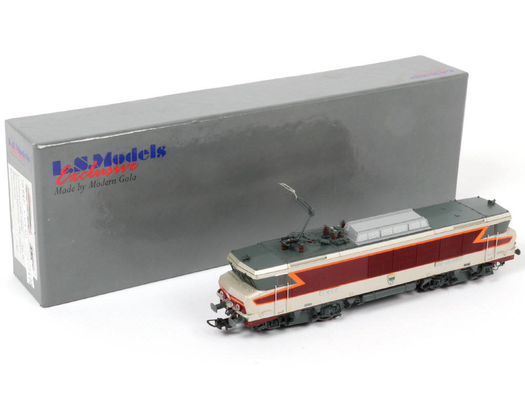 Lot 10 - L.S. MODELS 'HO' (BELGIQUE) (1)