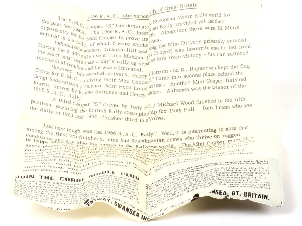 Lot 255 - CORGI TOYS (GB) (1)