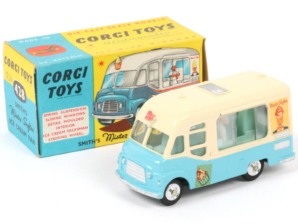 Lot 281 - CORGI TOYS (GB) (1)