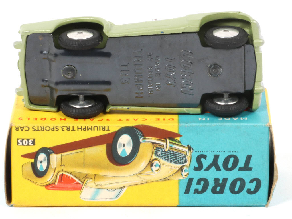 Lot 252 - CORGI TOYS (GB) (1)