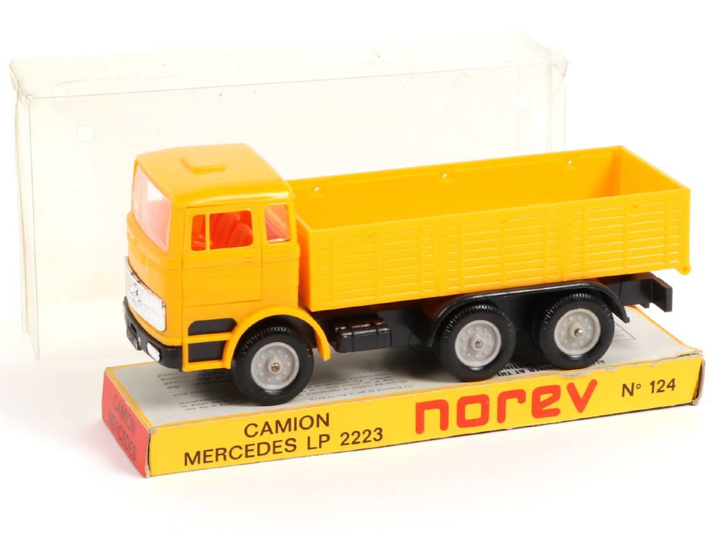 Lot 370 - NOREV (FRANCE) (1)