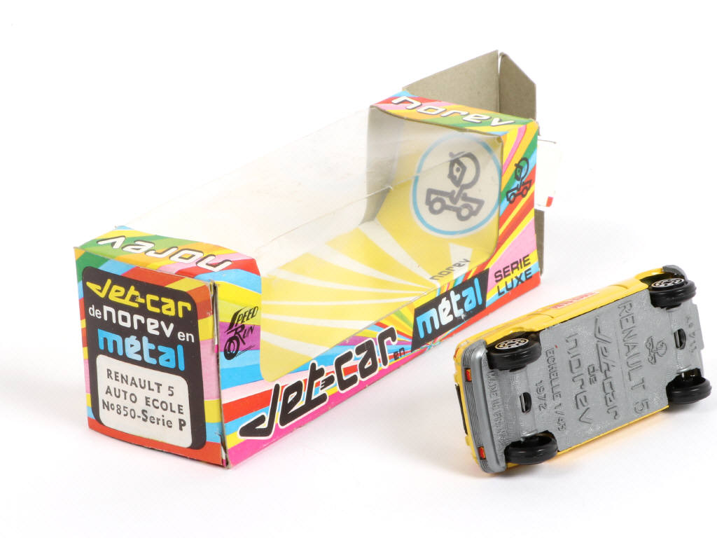 Lot 378 - NOREV - JET CAR (FRANCE) (1)
