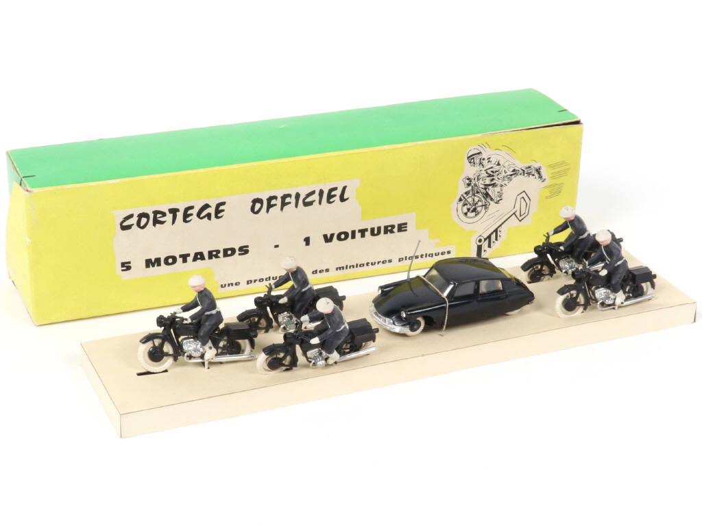 Lot 346 - CLE (FRANCE) (1)