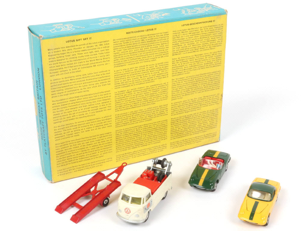 Lot 285 - CORGI TOYS (GB) (1)