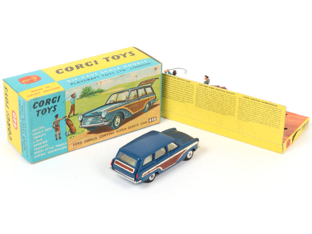 Lot 262 - CORGI TOYS (GB) (1)