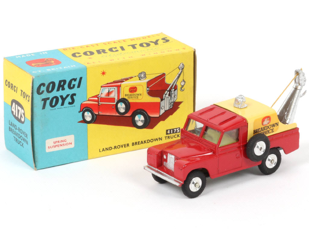 Lot 261 - CORGI TOYS (GB) (1)