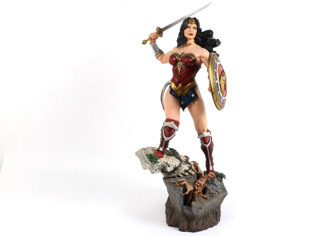 Lot 202 - IRON STUDIOS (BRESIL) (1)