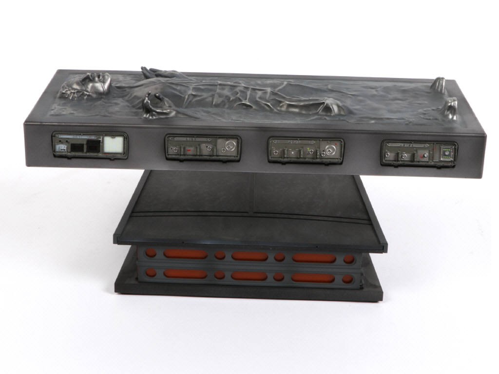 Lot 212 - SIDESHOW COLLECTIBLES (USA) (1)