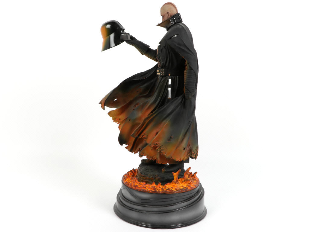 Lot 218 - SIDESHOW COLLECTIBLES (USA) (1)