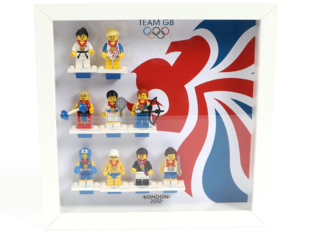 Lot 10 - LEGO (DANEMARK) (1)