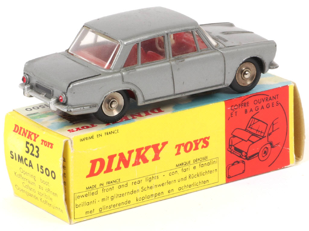 Lot 302 - DINKY TOYS (FRANCE) (1)
