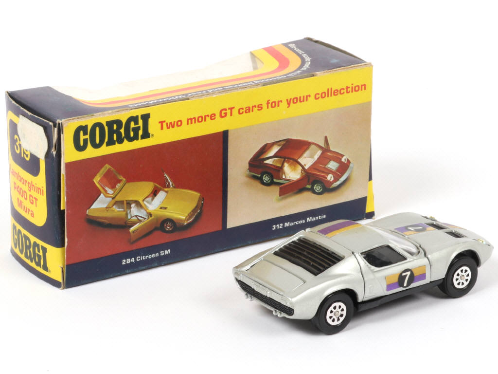 Lot 176 - CORGI TOYS (GB) (1)