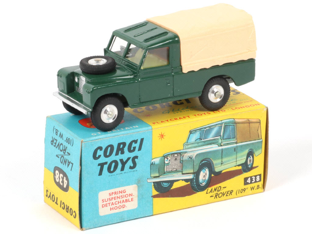 Lot 181 - CORGI TOYS (GB) (1)