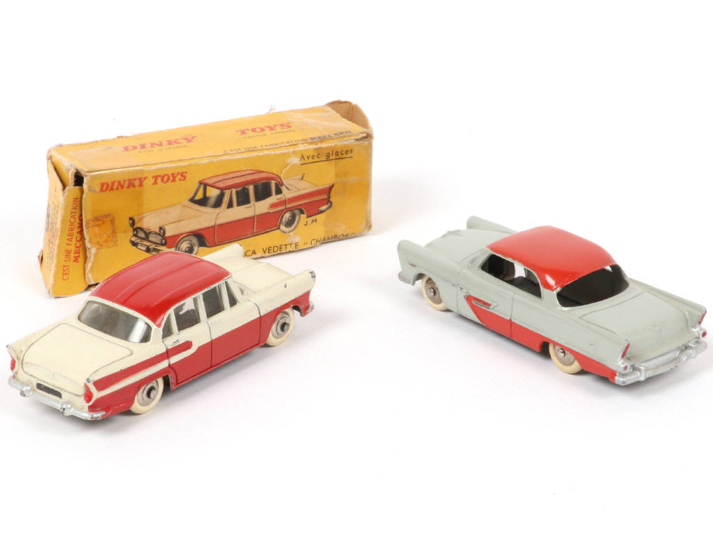 Lot 332 - DINKY TOYS (FRANCE) (2)