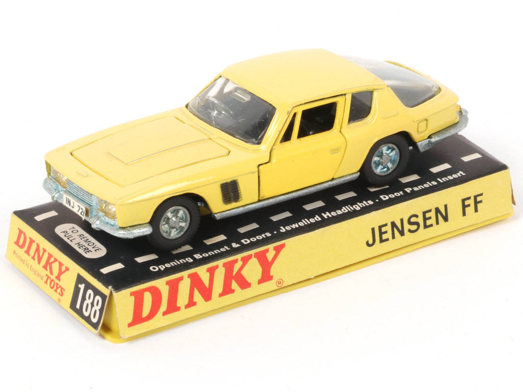 Lot 307 - DINKY TOYS (GB) (6)