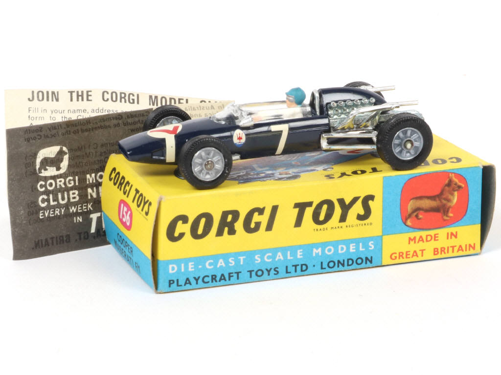 Lot 176 - CORGI TOYS (GB) (1)