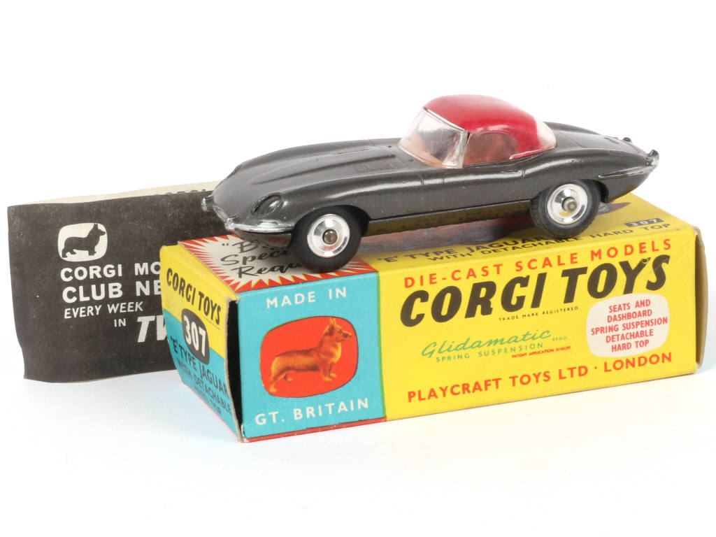 Lot 185 - CORGI TOYS (GB) (1)