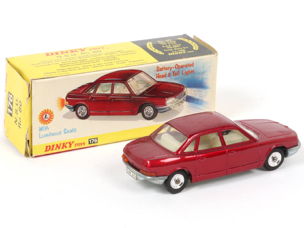 Lot 287 - DINKY TOYS (GB) (1)