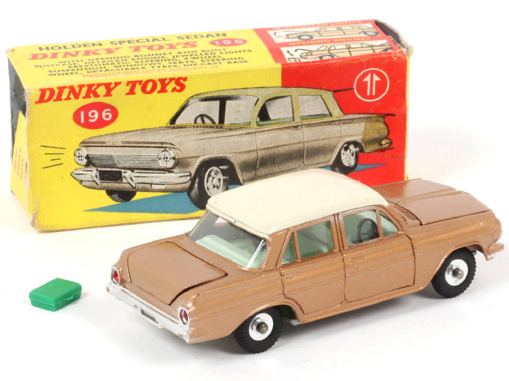 Lot 290 - DINKY TOYS (GB) (1)