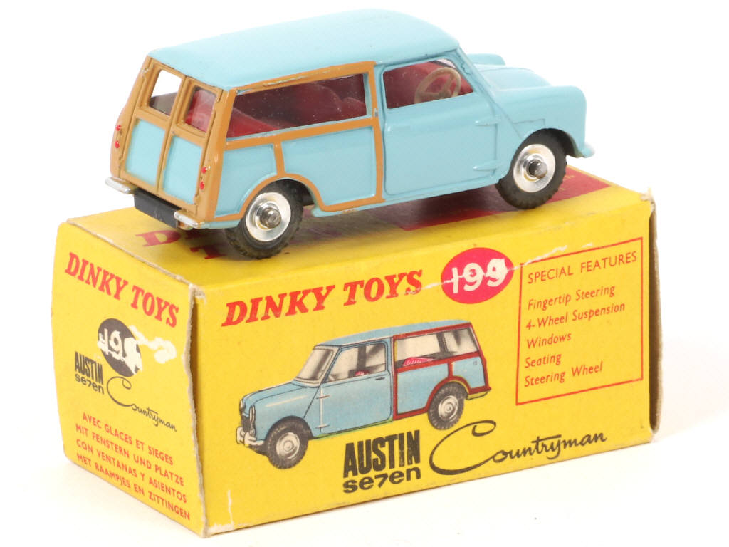 Lot 260 - DINKY TOYS (GB) (1)