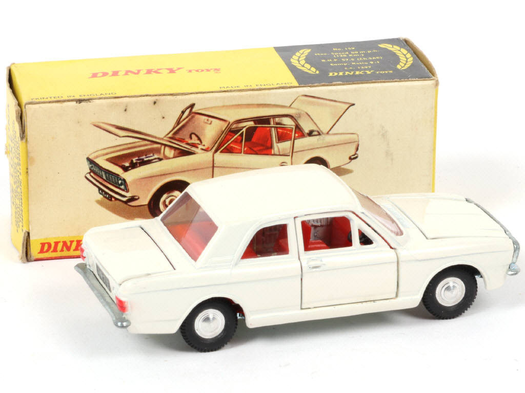 Lot 279 - DINKY TOYS (GB) (1)