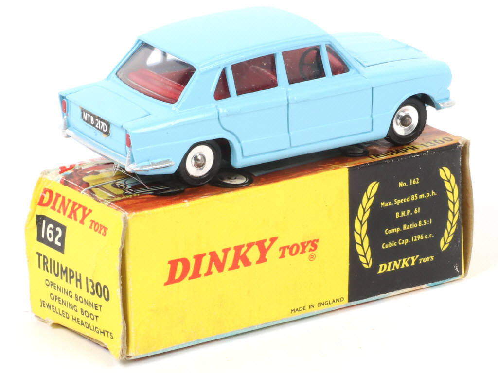 Lot 281 - DINKY TOYS (GB) (1)