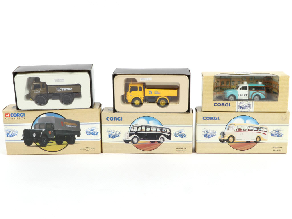 Lot 310 - CORGI TOYS (GB) (6)