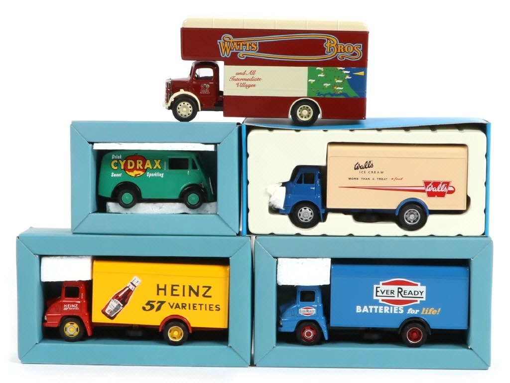 Lot 292 - CORGI TOYS (GB) (5)
