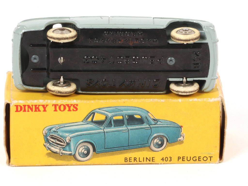 Lot 50 - DINKY TOYS (FRANCE) (1)