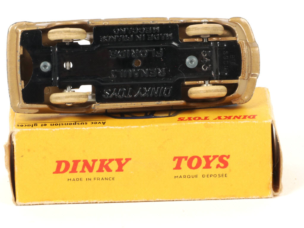 Lot 59 - DINKY TOYS (FRANCE) (1)