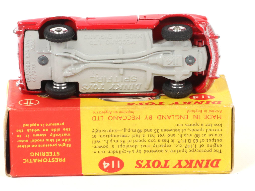 Lot 81 - DINKY TOYS (GB) (1)